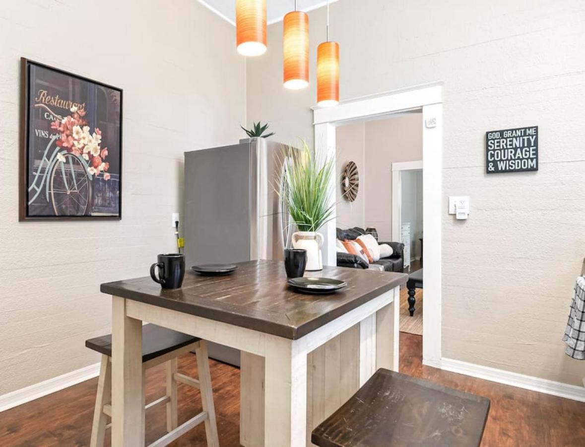 Charming And Historic Bungalow Near All Tampa Exterior foto